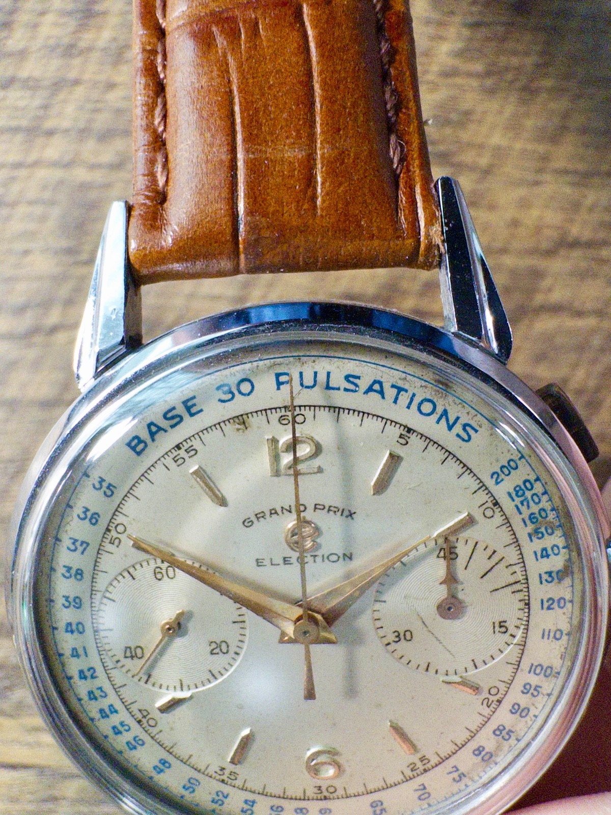 Vintage Election Grand Prix Chronograph Pulsometer Doctor Watch 38mm Valjoux 22 image 4