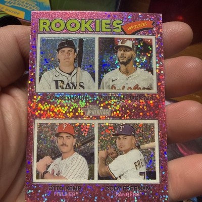 2026 Topps Heritage #394 Rookie Infielders Pink Sparkle Refractor SP RC