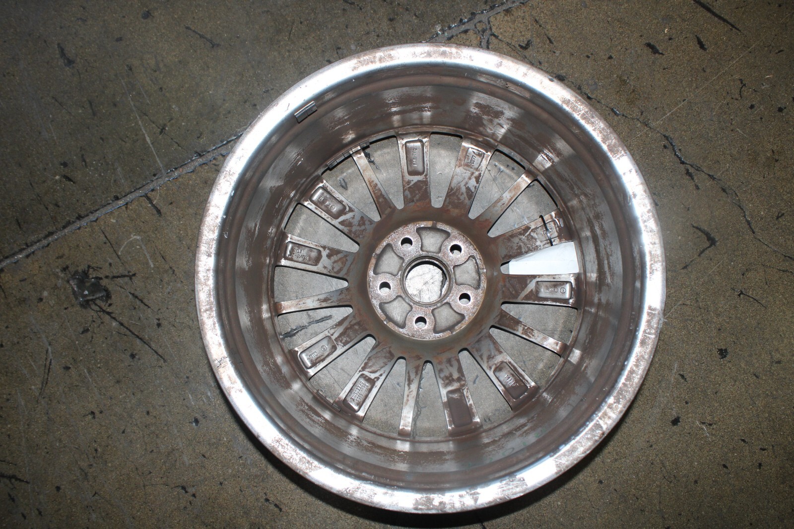Maserati Ghibli, Quattroporte, Rear Wheel, Curb Rash, Used, P/N 980157009