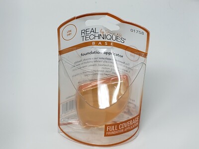 Real Techniques by Sam & Nic Foundation Base Applicator 01758