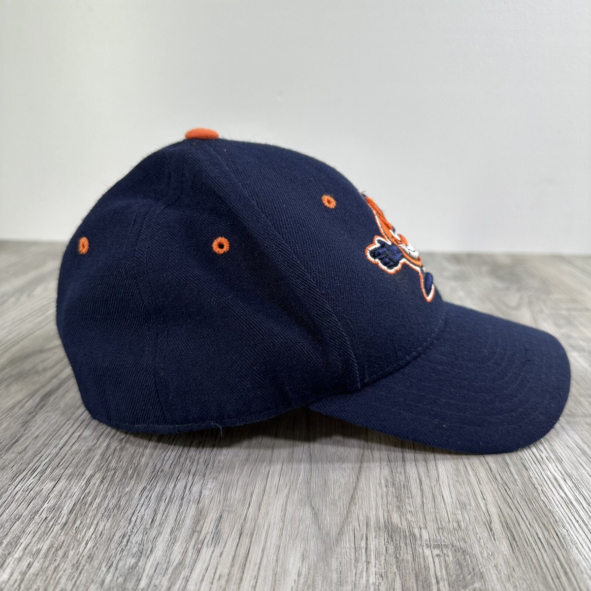 s-l1200.jpg s-l1200.jpg