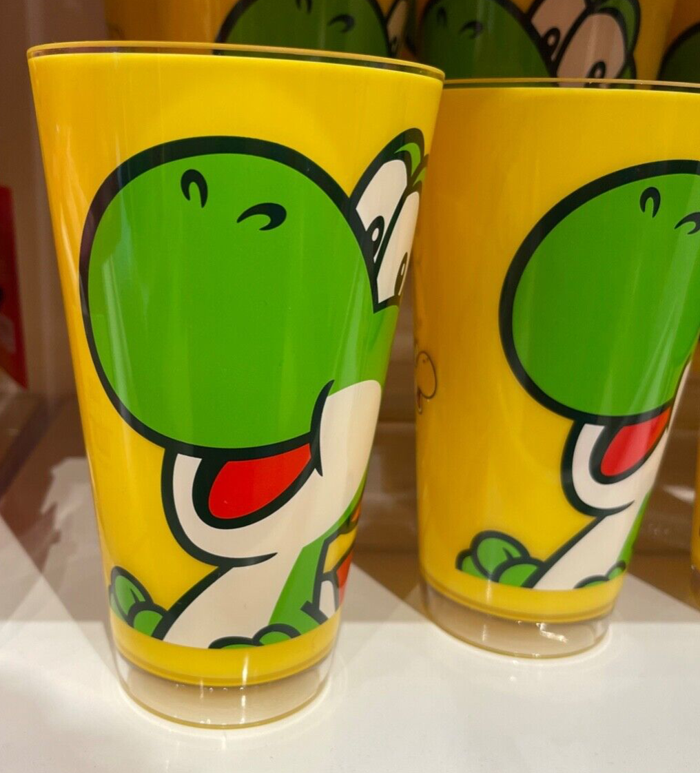 Universal Studios Hollywood Super Nintendo World Yoshi Tumbler Cup