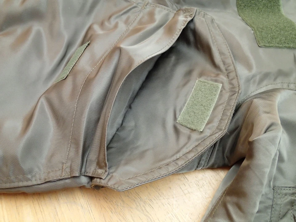 Cockpit USA Z2285 US Fighters Aviators Flight Kit Jacket Size XS Has Stains READ - Image 4 of 4