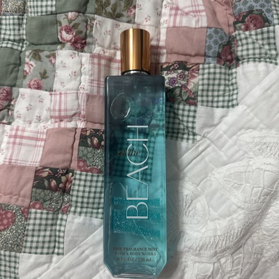 #ad Bath amp; Body Works Fine Fragrance Body Mist Spray At The BEACH 8 fl oz Bottle $18.00