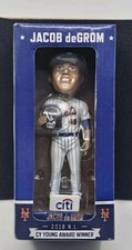 Jacob deGrom New York Mets 2018 NL Cy Young Award Winner Bobblehead MLB #2