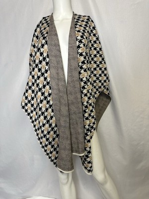 Women's Time and Tru Houndstooth Print Ruana Black One-Size  NWT