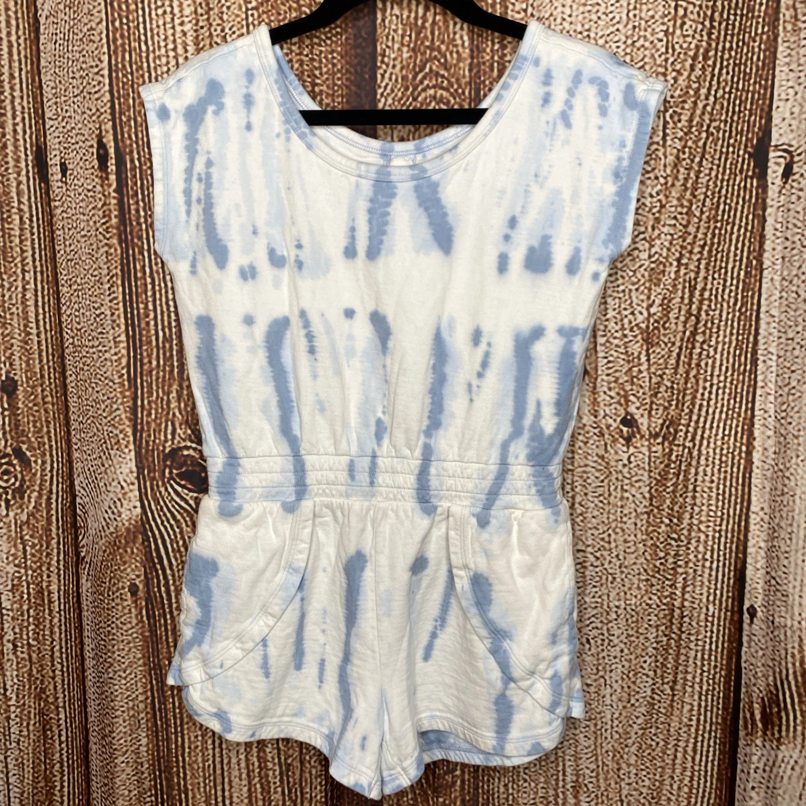 ATHLETA GIRL Medium 8-10 Tie Dye Retreat Yourself Romper Pockets Cut Out Pull On
