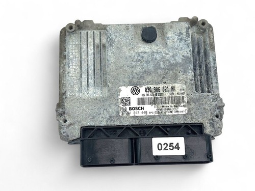 Volkswagen Passat B6 2008 03G906021NK Motorsteuergerät Modul ECU TSL5418
