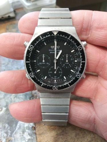 Vintage 1983 Seiko 7A28-7049 Sports 100 Chronograph Watch Nice!!