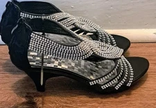 Delicacy Women's Black Rhinestone Mid Heel Size: 7.5