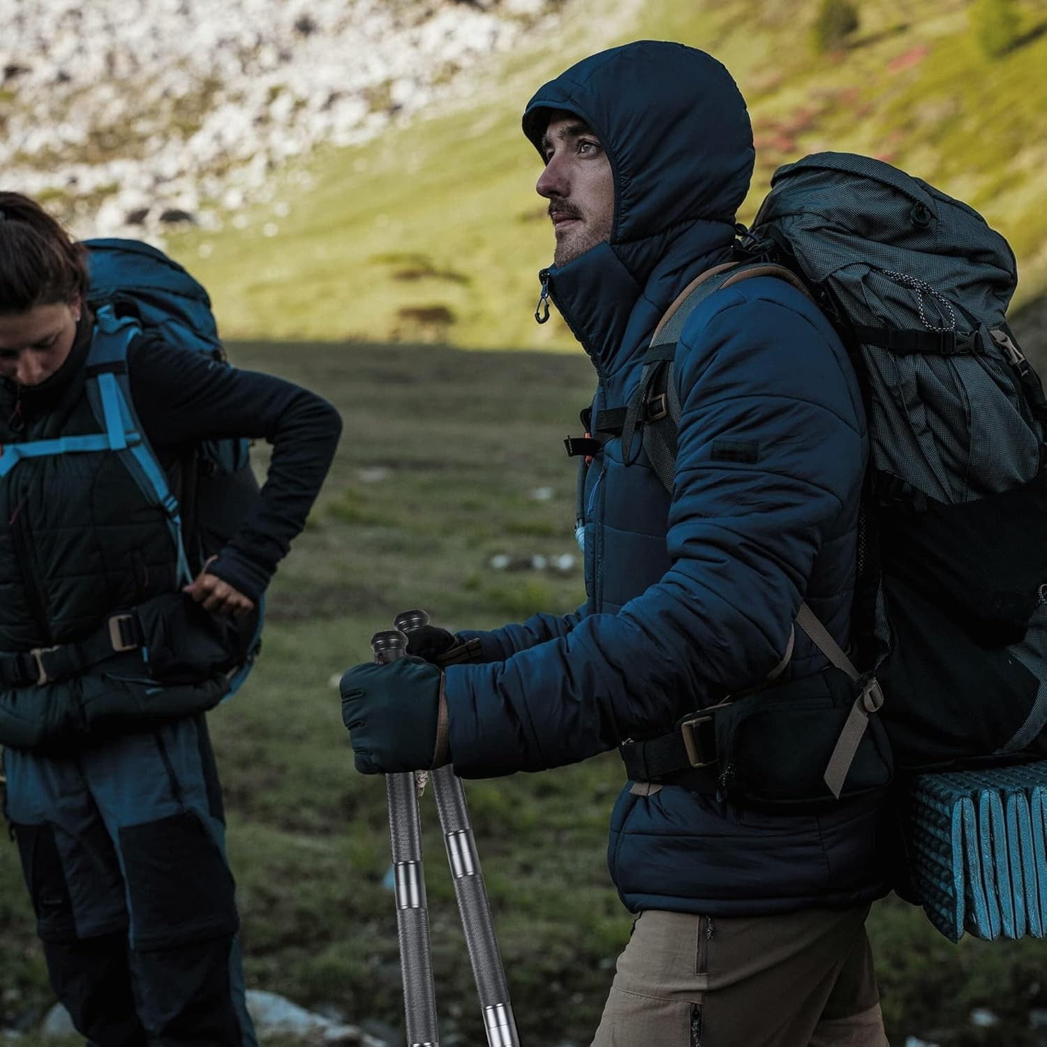 aiGear Survive Walking Hiking Stick - Outdoor Survival Hiking Staff Multitool Ge