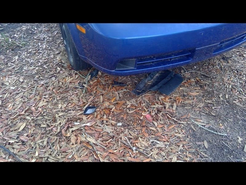 Front Bumper Without Fog Lamps Fits 04-05 FORENZA 1066805 Foto 2 de 4