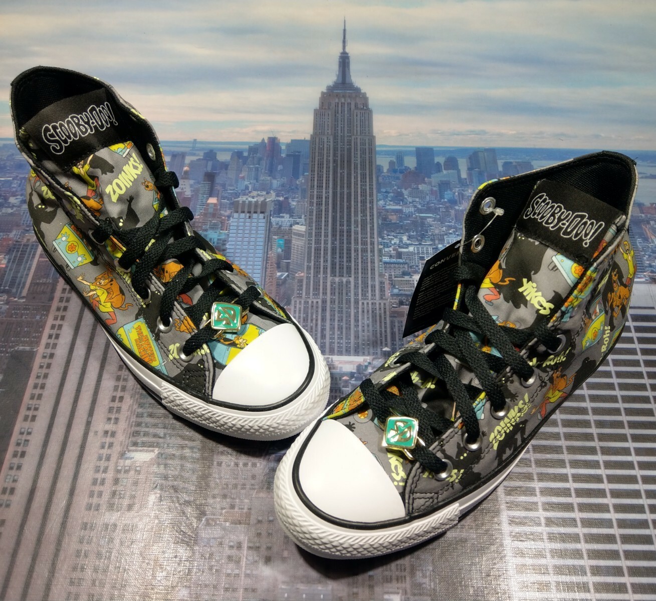 scooby doo converse size 7