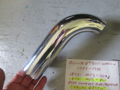 Honda 1983 - 1986 VT500C SHADOW REAR EXHAUST PIPE PROTECTOR 18421-MF5-841