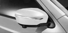 KE960-BV030-WP Nissan Juke (F15) Spiegelkappen weiß (White QAB)