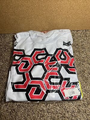 Cactus Jack CJ Gaming LS Jersey II Size Large White Travis Cactus Jack CJ Gaming LS Jersey II Size Large White Travis