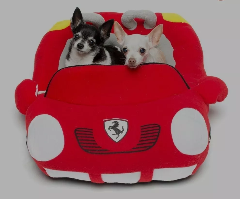 Furrari top dog bed