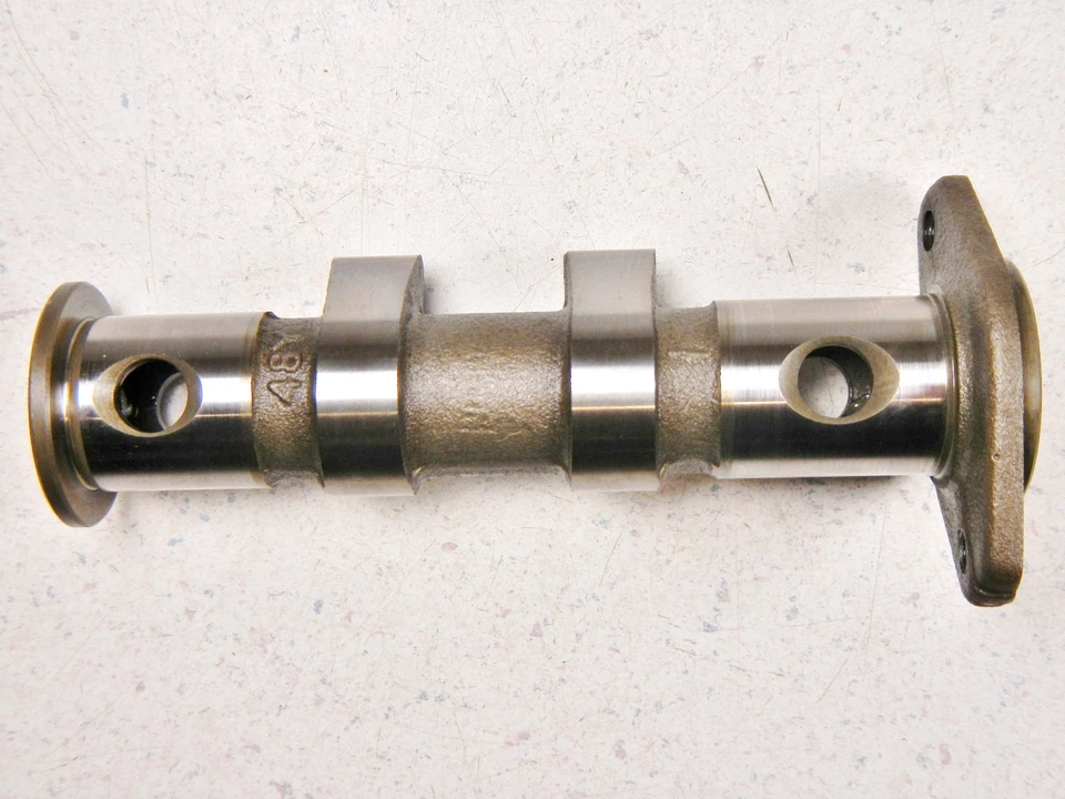 89 YAMAHA XT350 VÁLVULA DE ADMISSÃO EIXO DE COMANDO  - Imagem 3 de 4