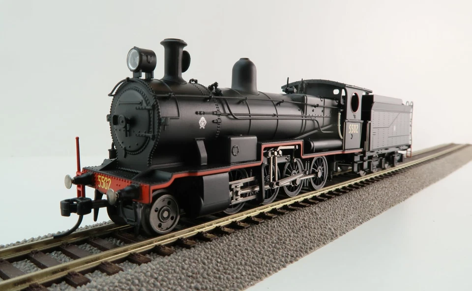 ARM 87051 NSWGR D55 K Class 2-8-0 Consolidation Steam Loco Oil Tender 1:87 - Image 3 of 4