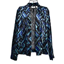 Chicos multicolor Chevron long sleeve shrug jacket size 1 medium 8