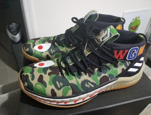 ape bape x adidas dame 4 "green camo" - ap9974 - size 8 in hand