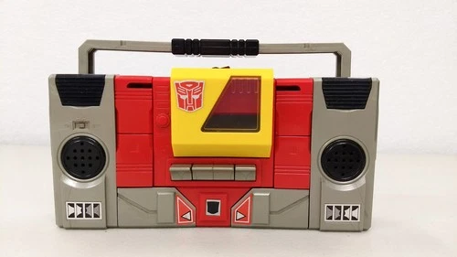 Vintage 1984 G1 Hasbro Takara Transformers BLASTER Radio Boombox Autobot Figure