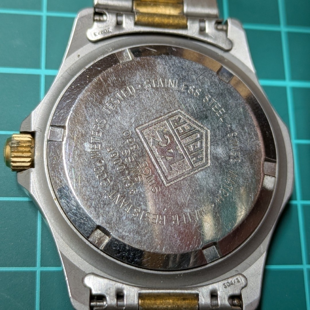 TAG Heuer 2000 Gold Unisex Adult Watch - 964.006 for sale TAG Heuer 2000 Gold Unisex Adult Watch - 964.006 for sale