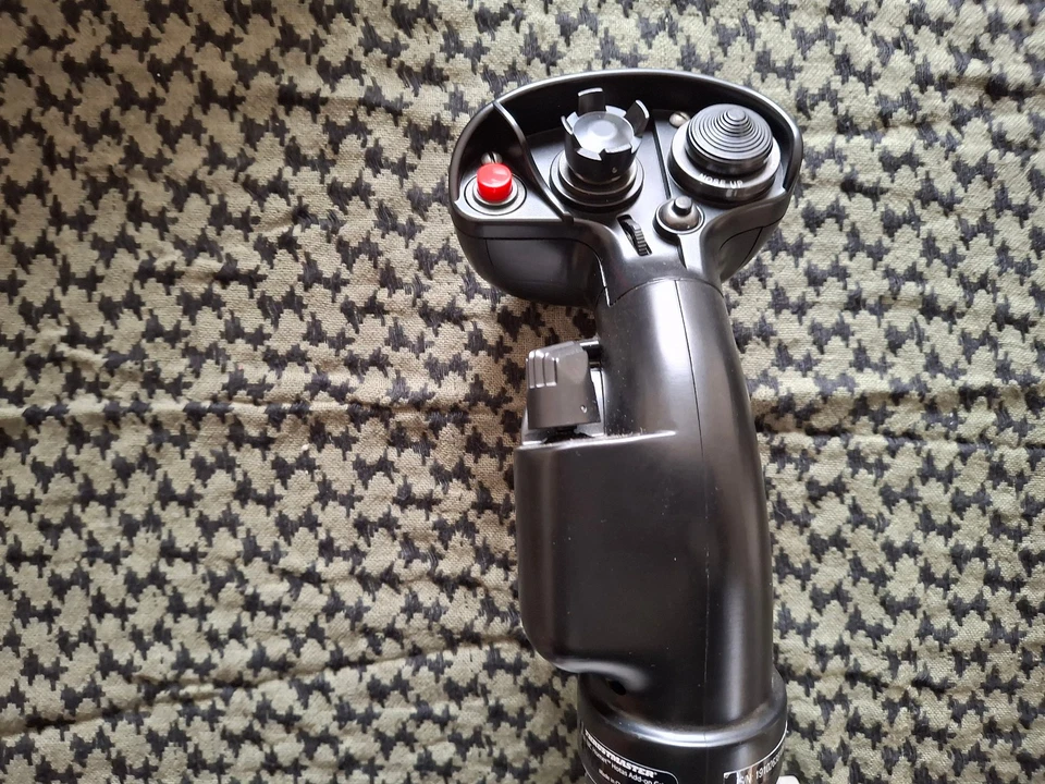 Thrustmaster F/A-18C Hornet HOTAS Grip Add-On - Griff für Game-Controller - Bild 2 von 3