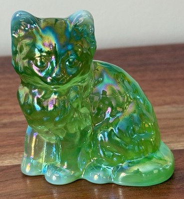 Mosser Glass USA Fluffy Kitty Sitting Cat Figurine GREEN OPAL CARNIVAL