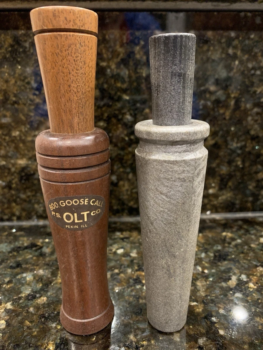 Vintage PS Olt Co T-20 Predator Call Hard Rubber Pekin IL Original Box Fox Wolf
