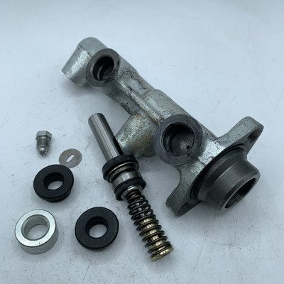 EBK1852 Hauptbremszylinder Zylinder Maestro BMW Serie 3 E30 Genuine OEM