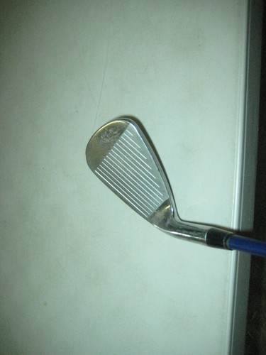 slightly used Adams Idea Tech A4r mens 7 iron graphite stiff RH - Picture 5 of 5