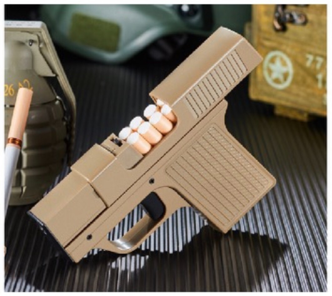 🔥 Pistol/Gun-Shaped Lighter & Hidden Cigarette Case Holds 10 Cigarettes  **USA**