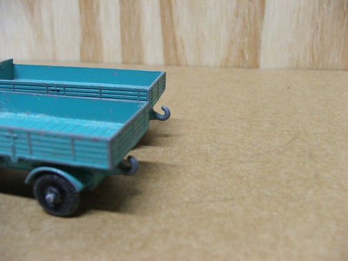 Matchbox Cars No. 1 & No. 2 Mercedes Truck & Trailer - Picture 8 of 11