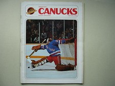 1981/82 VANCOUVER CANUCKS NEW YORK RANGERS PROGRAM RON DUGUAY POSTER D. SOETART