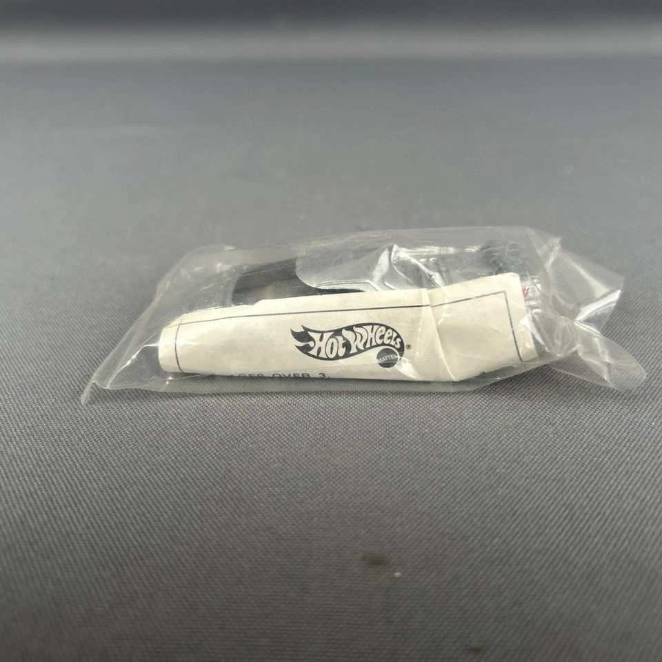 Hot Wheels 1/64 Scale Vector Avtech WX-3 Silver Diecast 1 of 500 Produced NIB - Image 4 of 4