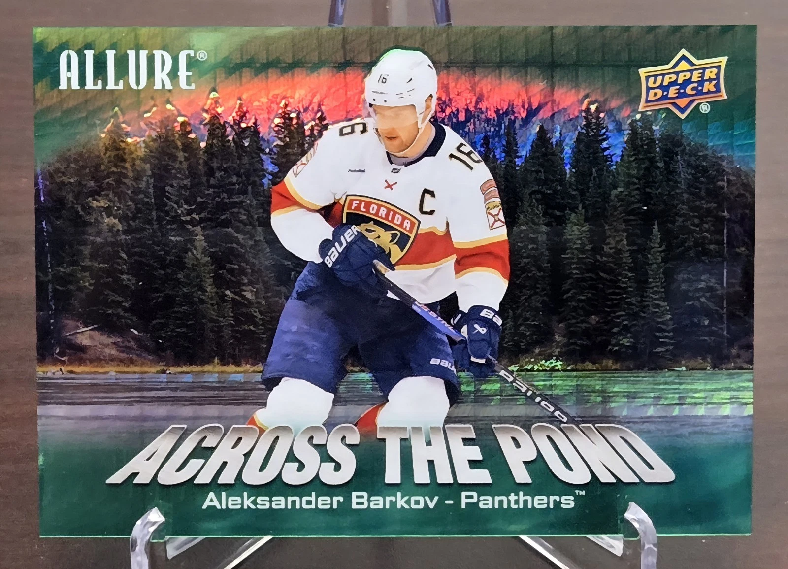 2024-25 UD Allure Aleksander Barkov GREEN SPECTRUM Across the Pond 09/99