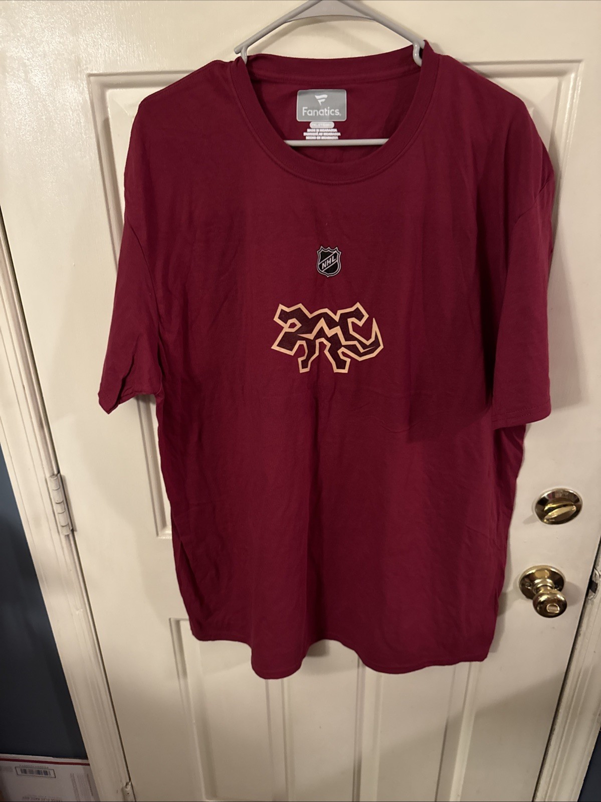 2xl Arizona Coyotes T Shirt NWOT