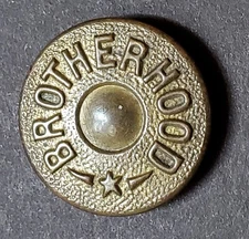 Bb BROTHERHOOD  - * -  Antique Brass OVERALL BUTTON Wobble shank small 11/16"