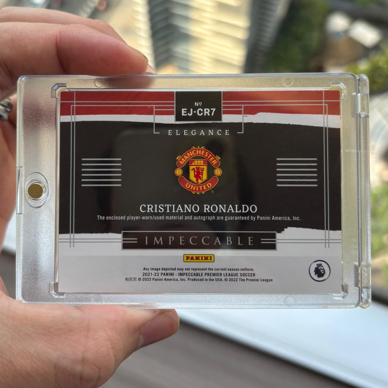 2021 Panini Impeccable Cristiano Ronaldo Elegance Jersey Auto /41 Excellent Auto view 2
