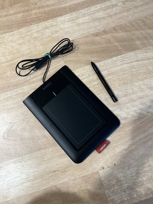 Wacom Bamboo CTL-460 Digital Drawing Art Signature Tablet with Pen USB