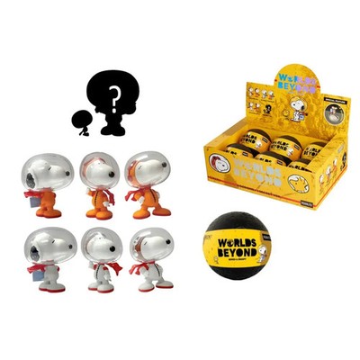 URDU Peanuts Worlds Beyond X Snoopy