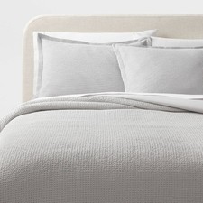 Full/Queen Washed Waffle Weave Duvet Cover and Sham Set Light Gray -
