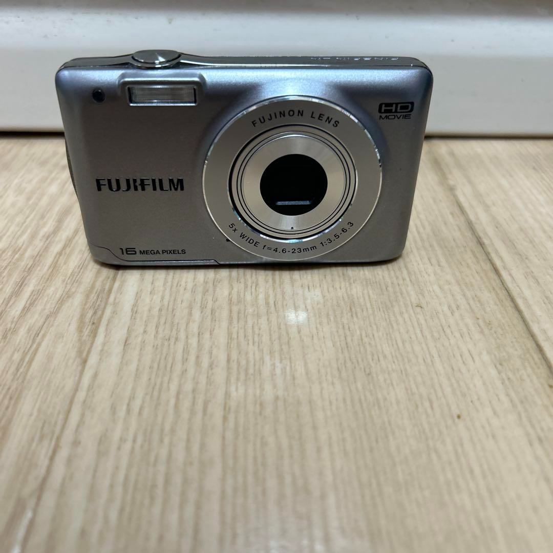 【美品】FUJIFILM FINEPIX JX550 シルバー　動作確認済 FUJIFILM FINEPIX JX550 - メルカリ
