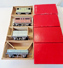 Vintage TTR TRIX 00 gauge wagon collection boxed 4 wagons ..*