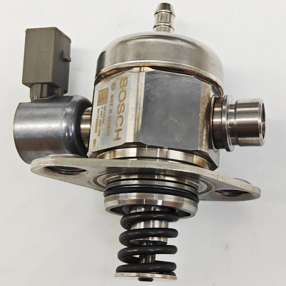 0261520472 06H127025Q Bomba de combustible de alta presión HPFP para BOSCH VW Audi 2.0T TSI Foto 4 de 4
