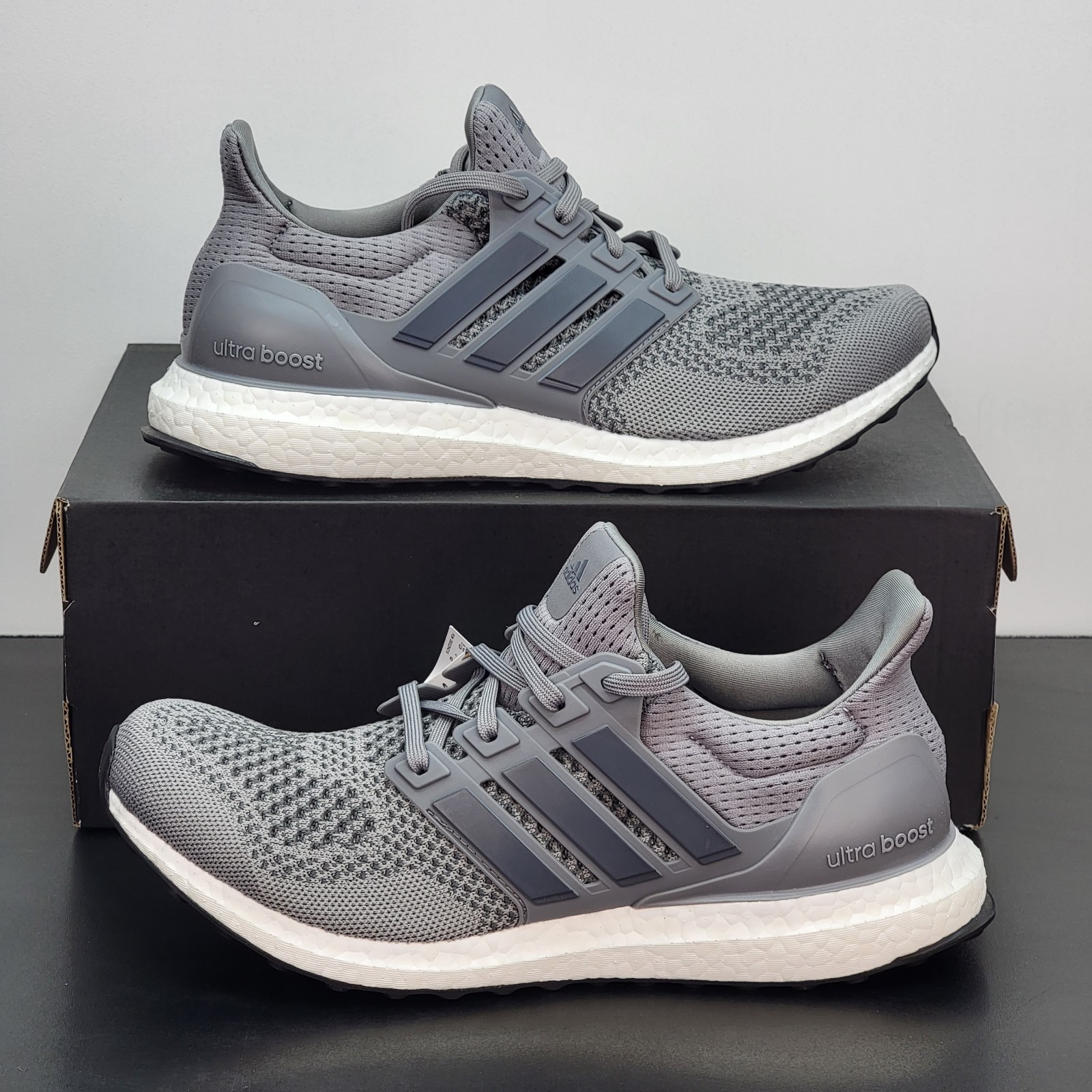 Adidas Ultraboost 1.0 DNA Men's Size 9.5 Running Shoes Gray Athletic Sneakers