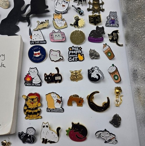 Lot of 85 Cat Jewelry Lot Lapel Pins Necklace Earrings Watches Cat Lady Jewelry - Picture 8 of 14