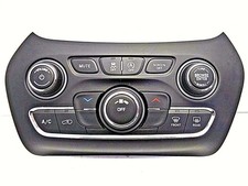 2019-2022 Jeep Cherokee Temperature Control C...