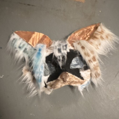 Handmade Furry Animal Ears Headband, White Faux Fur, Blue/Brown/Black, One Size
